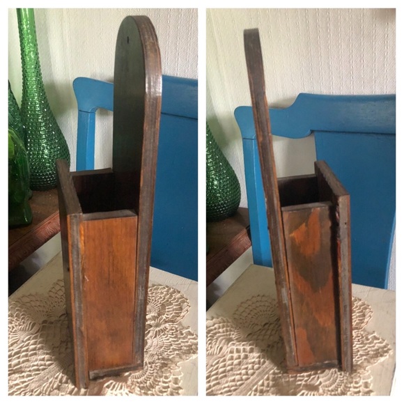 Primitive Wooden Matchstick Holder - Picture 2 of 8